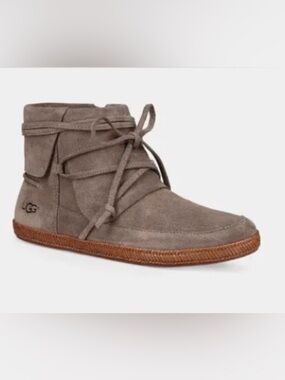 UGG REID Moccasin Booties size 6.5